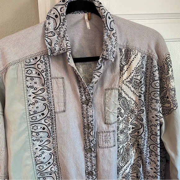 Free People Paisley Patchwork Oversized Button Up Shirt, Blue & White Floral Top - Picture 11 of 11